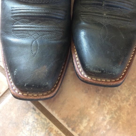 Ariat two tone boots - Picture 3 of 4